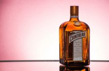 Eierlikör Cointreau Cocktail mit Rum und Orangensaft