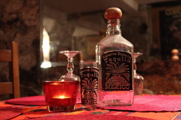 Tequila Eierlikör Cocktail mit Maracujasaft und Grapefruit